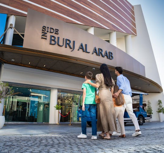 Tour del Burj al Arab con opzione cibi e bevande all'UMA Lounge