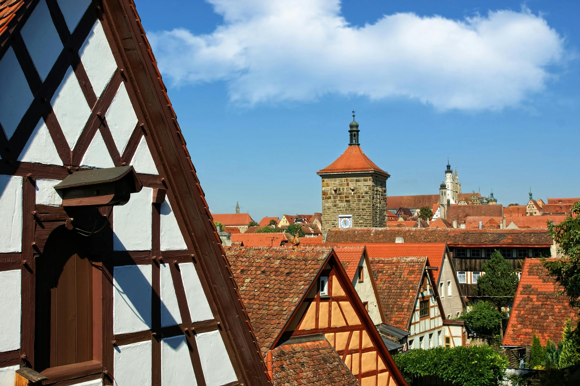 Tour by minibus to Rothenburg ob der Tauber with pickup in Frankfurt Musement