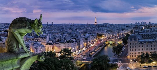 Paseo autoguiado por París con juego de misterio alrededor de Notre Dame
