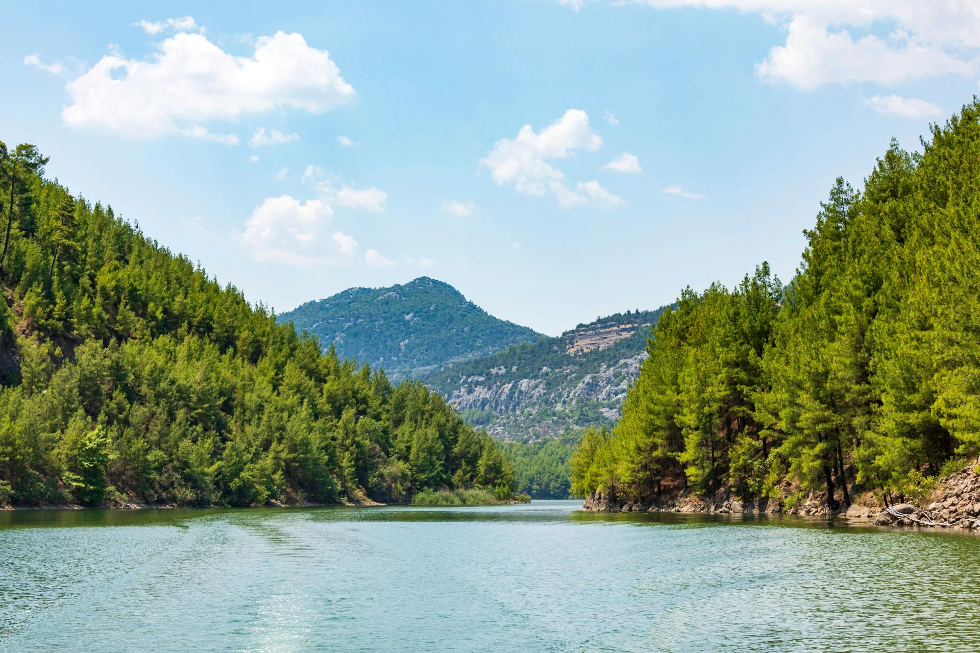Day tour with Lake Karacaören boat cruise and Karatas Cave visit