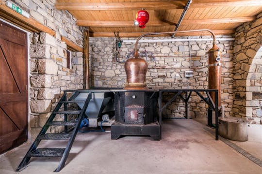 Thornos Raki, vila de Margarites, Arkadi, visita guiada privada