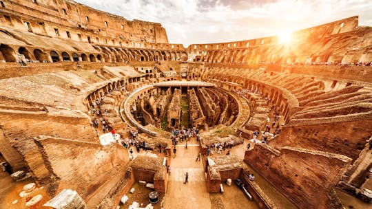 Entrada sem fila para o Coliseu com acesso à arena