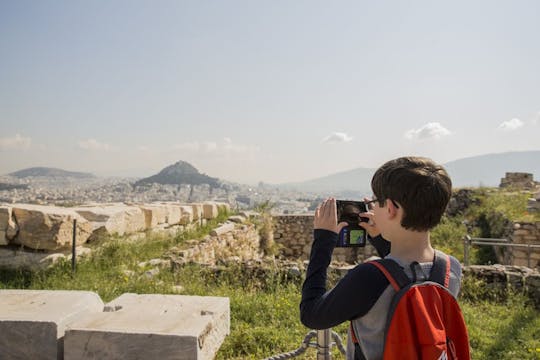 Excursão guiada pela mitologia dos jovens heróis de Atenas para pequenos grupos para famílias