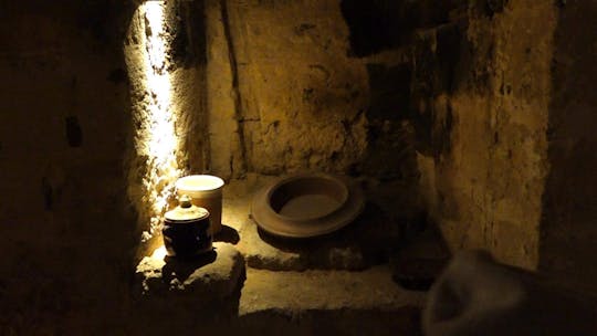 Underground stories and traditions guided tour in Gravina in Puglia
