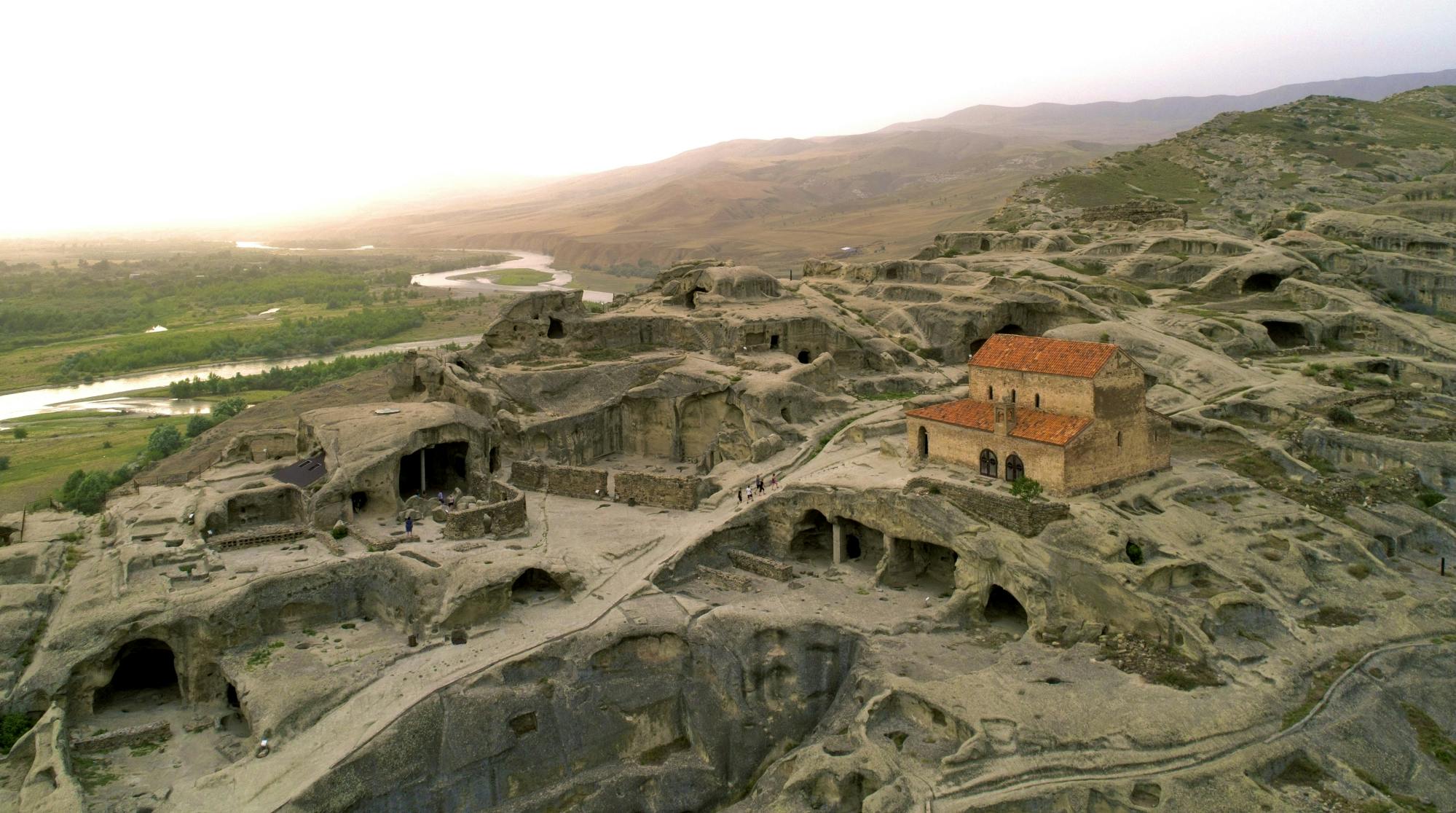 Ciudad de las cuevas de Uplistsikhe, monasterio de Jvari y más tour de un día completo desde Tbilisi
