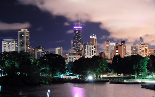 Tour Chicago in the Haunted City Exploration Game