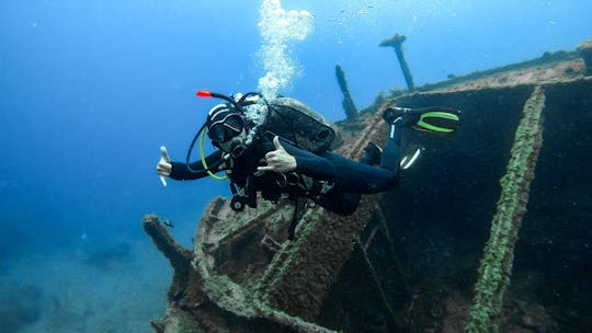 1 duik voor gecertificeerde duikers op Tenerife