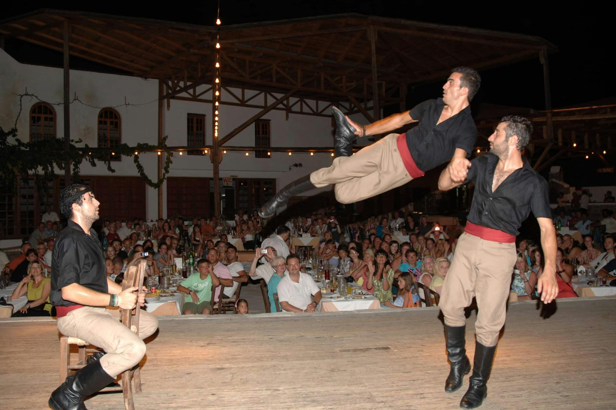 Soirée crétoise avec dîner et danse