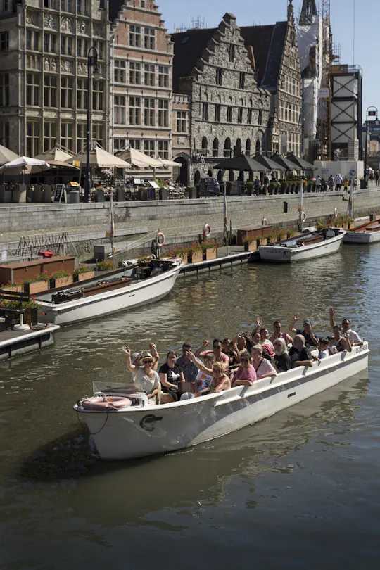 Promenade guidée en bateau dans le centre historique de Gand
