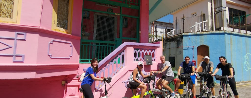 Bike riding in Singapore with tastings