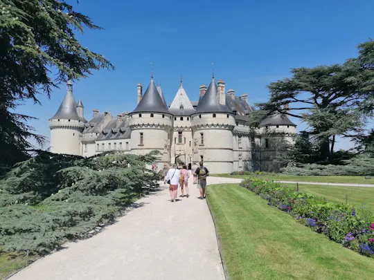 Loire Valley e-bike tour with visit to Château de Chaumont-sur-Loire