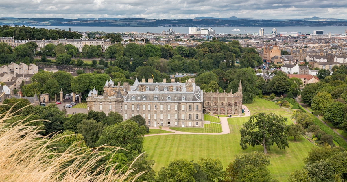 Palace of Holyroodhouse Tickets and Tours