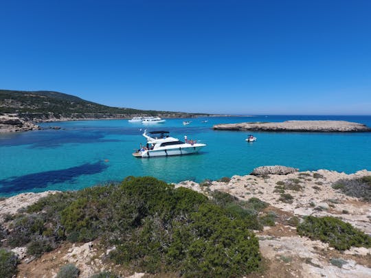 VIP-Kreuzfahrt zur Blauen Lagune ab Latchi