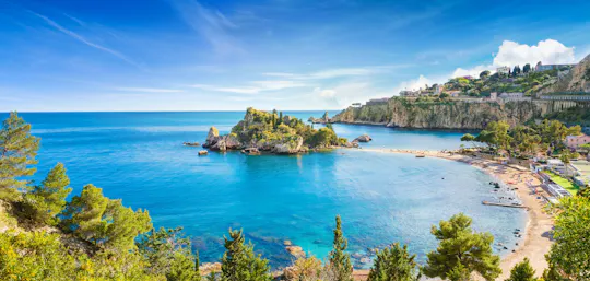 Taormina and Giardini Naxos boat excursion with an aperitif