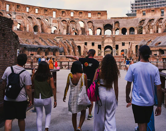 Colosseum Arena tour with Palatine Hill and Roman Forum