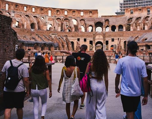 Visite VIP du Colisée en petit groupe avec accès à l'arène, le mont Palatin et le Forum romain