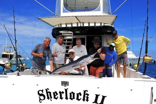 Charte de pêche privée à Punta Cana sur un bateau de 39 pieds