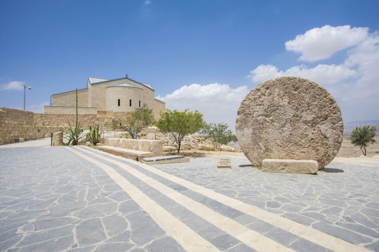 Private Christian tour of Madaba, Mount Nebo and Mukawer