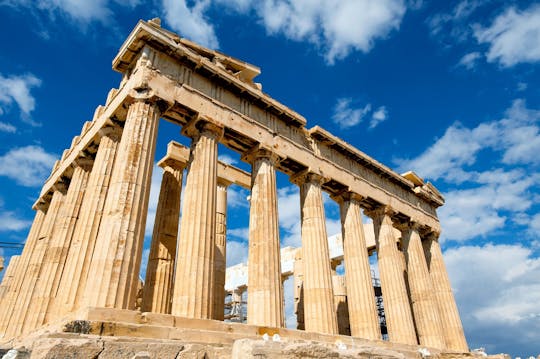 Bezienswaardigheden in Athene Spaanse rondleiding met ingang van de Akropolis en museum