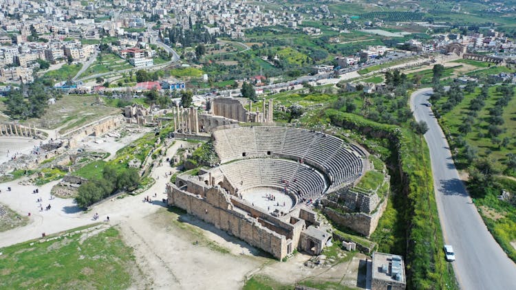 Private North tour to Jerash, Ajloun and Umm Qais