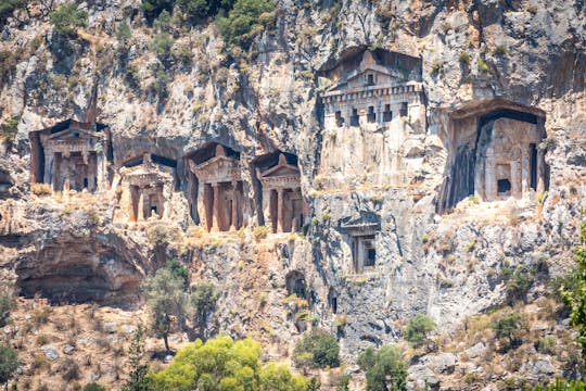 Excursión en barco por Dalyan con almuerzo a orillas del río