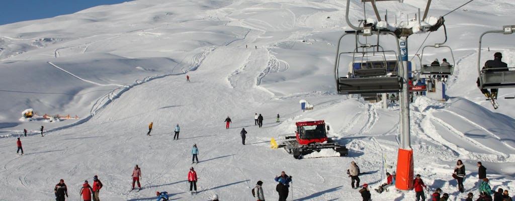 Excursión de esquí a Gudauri desde Tbilisi