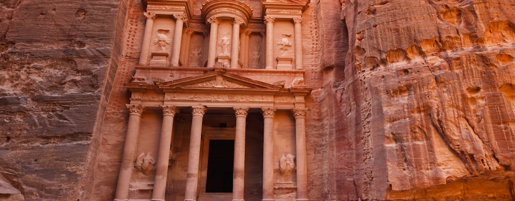 Round trip transfers to Petra