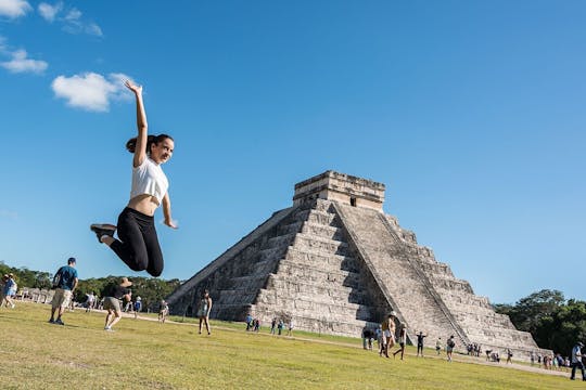 Rondleiding door Chichen Itza en Valladolid met lunchbuffet