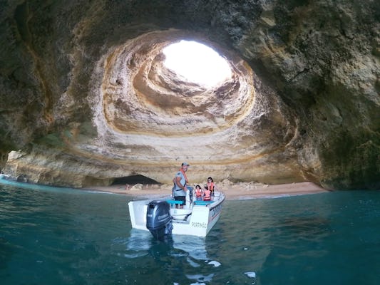 Privérondvaart door de grotten van Benagil en Marinha