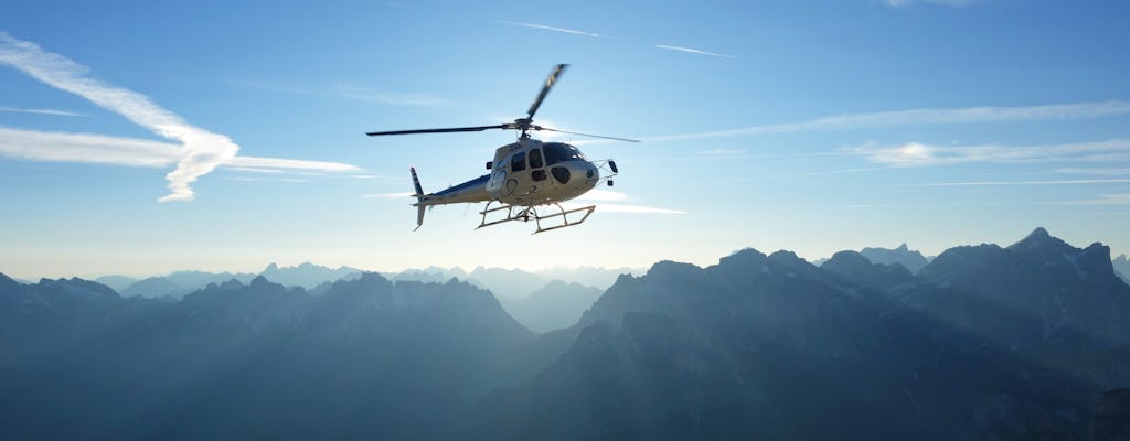 Passeio de helicóptero pela cidade de Berna