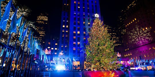 New York holiday markets and Christmas lights tour