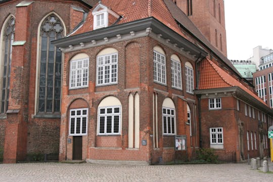 Visite des églises, des monastères et des couvents de la vieille ville de Hambourg