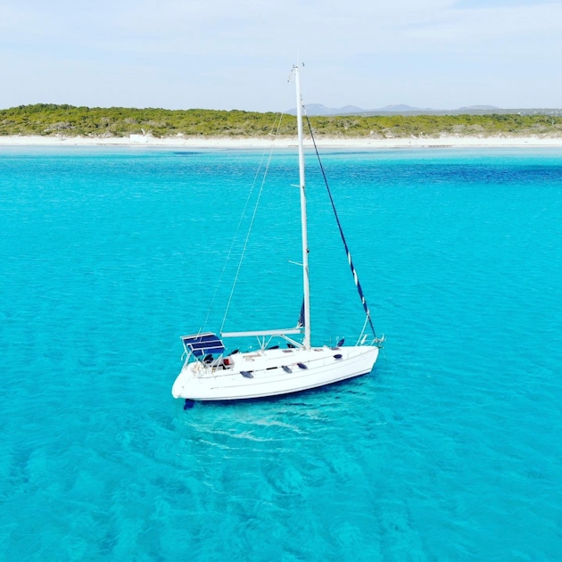 private-boat-tour-around-palma-with-soft-drinks-and-snacks-musement