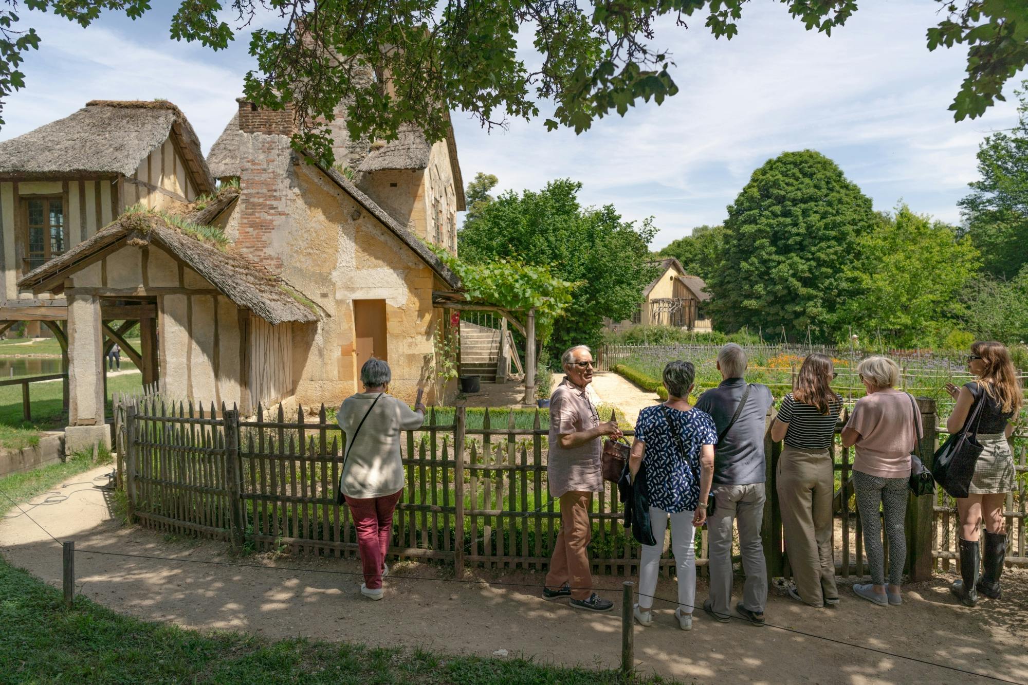 Visita guiada pelo Petit Trianon e pelo vilarejo na propriedade de Maria Antonieta