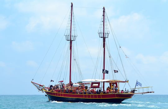 Piracki rejs statkiem Black Rose po zatoce Chersonissos