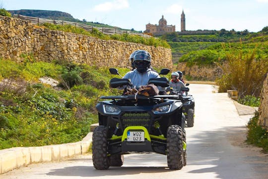 Excursión en quad por la Laguna Azul y Gozo al atardecer
