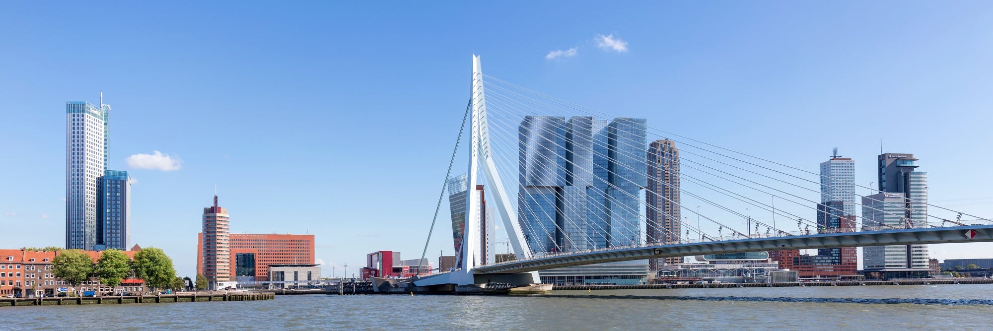 Zelfstandige wandeltocht met audiogids door Rotterdam