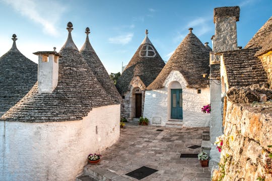 Visite d'une journée complète d'Alberobello et de Matera au départ de Bari