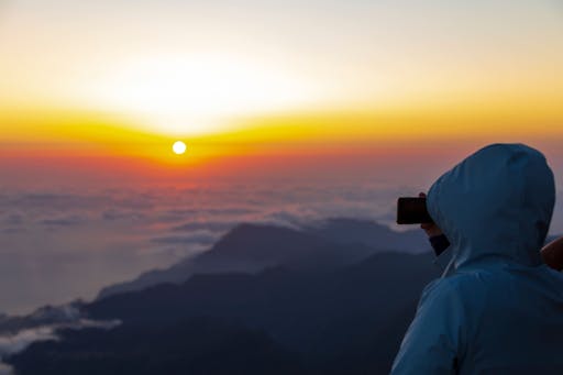 Pico do Arieiro Sunrise Tour with Local Breakfast