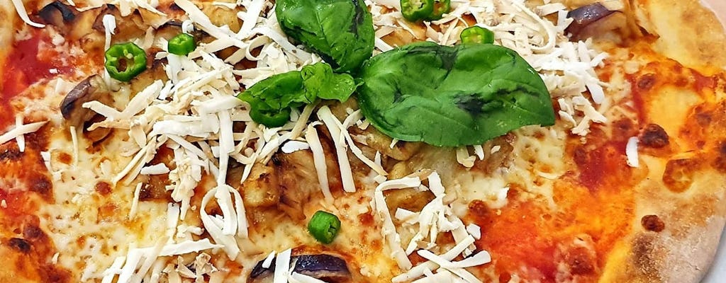 Aula de culinária de pizza em Giardini Naxos