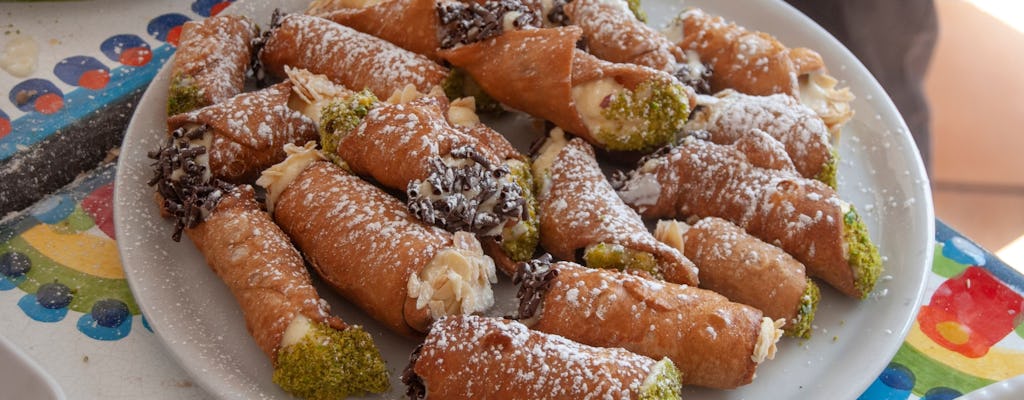 Aula de preparação de cannoli em Taormina