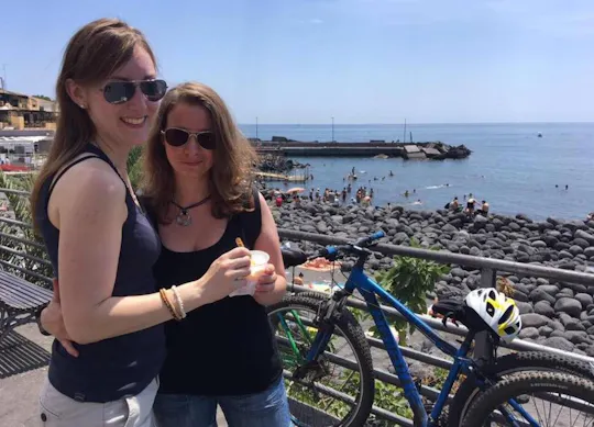 Visita guiada a Catânia, Aci Castello e Aci Trezza de bicicleta de montanha
