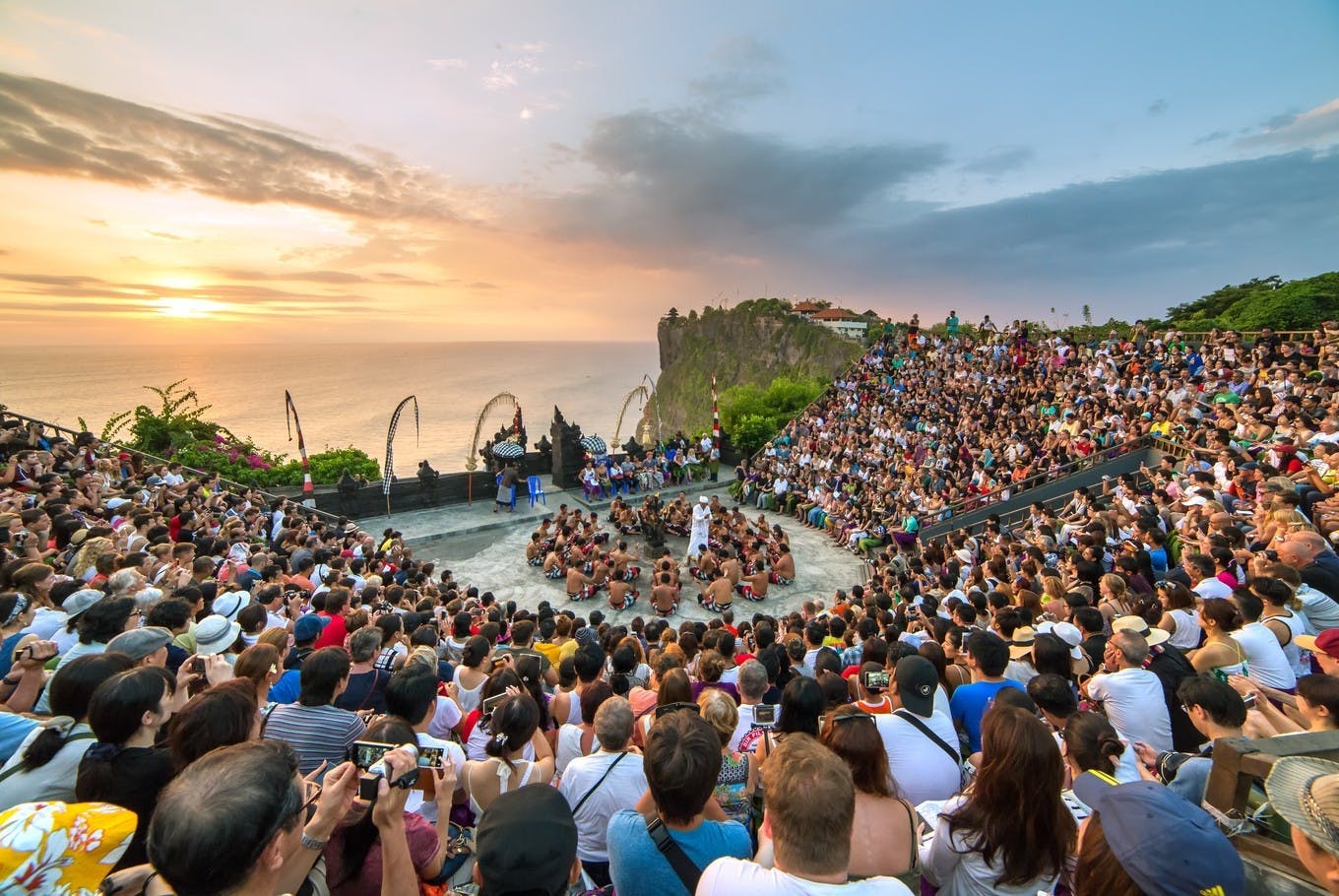 Uluwatu Temple sunset and Kecak fire dance tour