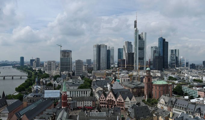 Frankfurt architecture private guided walking tour