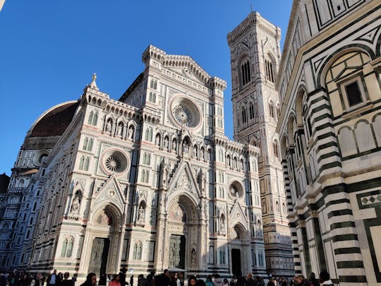 Recorrido a pie por el centro de Florencia con visita guiada al interior del Duomo