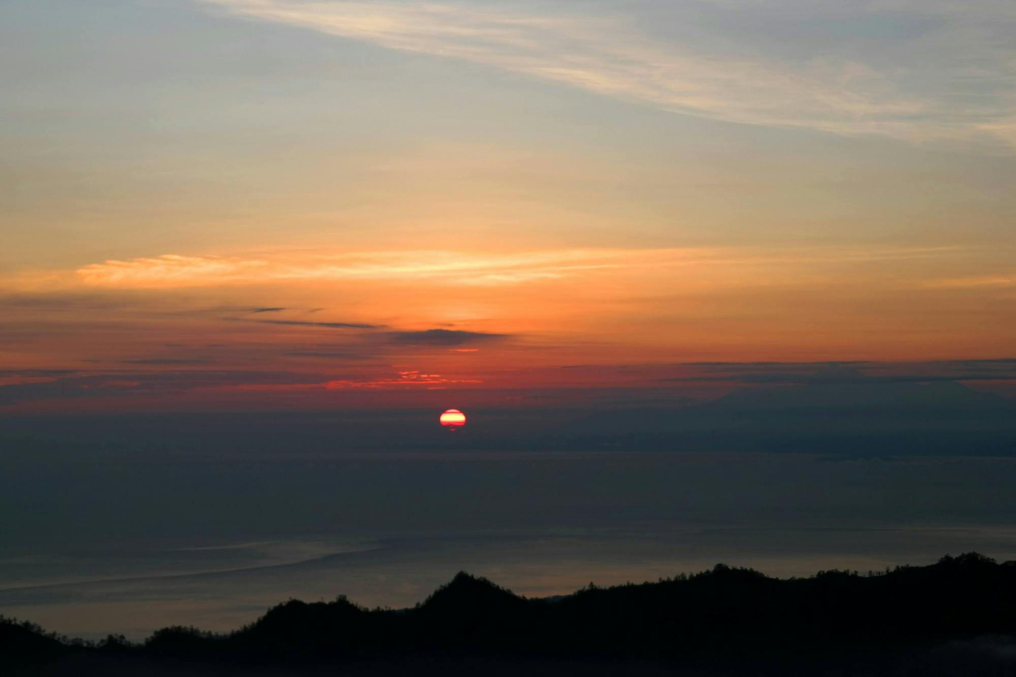 Trekking all'alba del Monte Batur con sorgenti termali