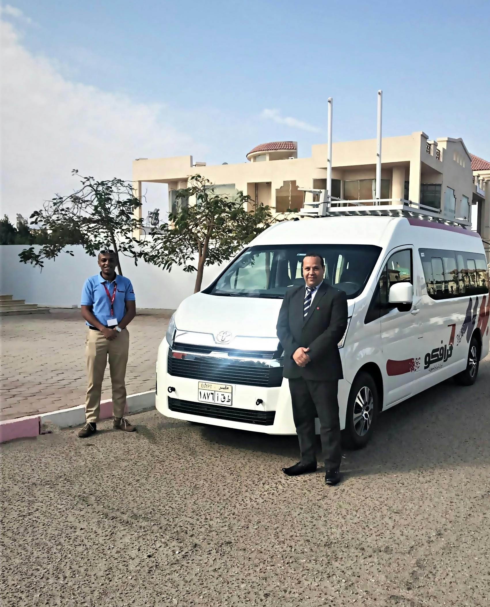Prywatny transfer z hoteli Kalawy Bay i Safaga do Kairu