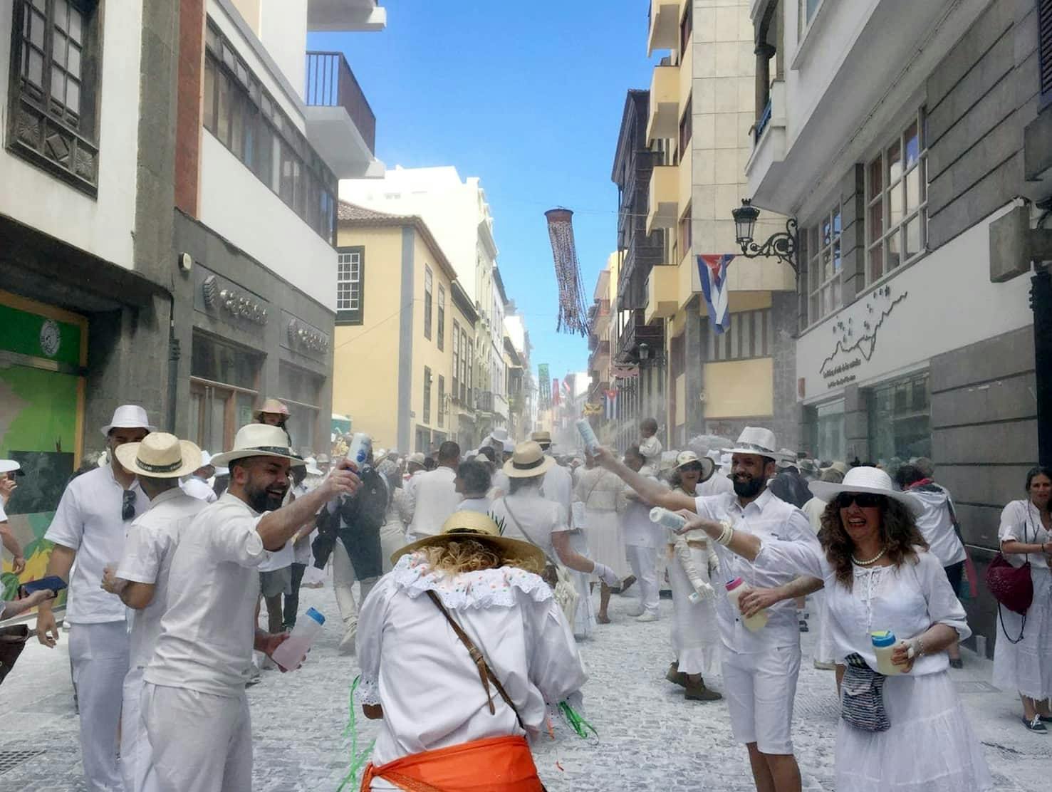 Transfer zum Karneval von Los Indianos - 03.03.2025