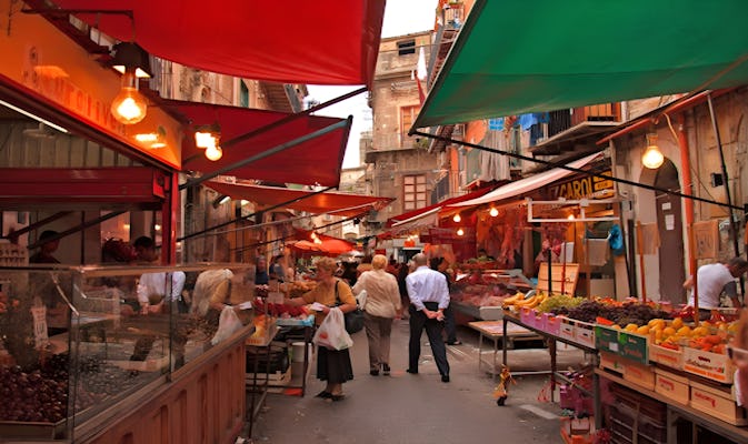 Tour gastronômico de rua em Palermo e tradições gastronômicas locais
