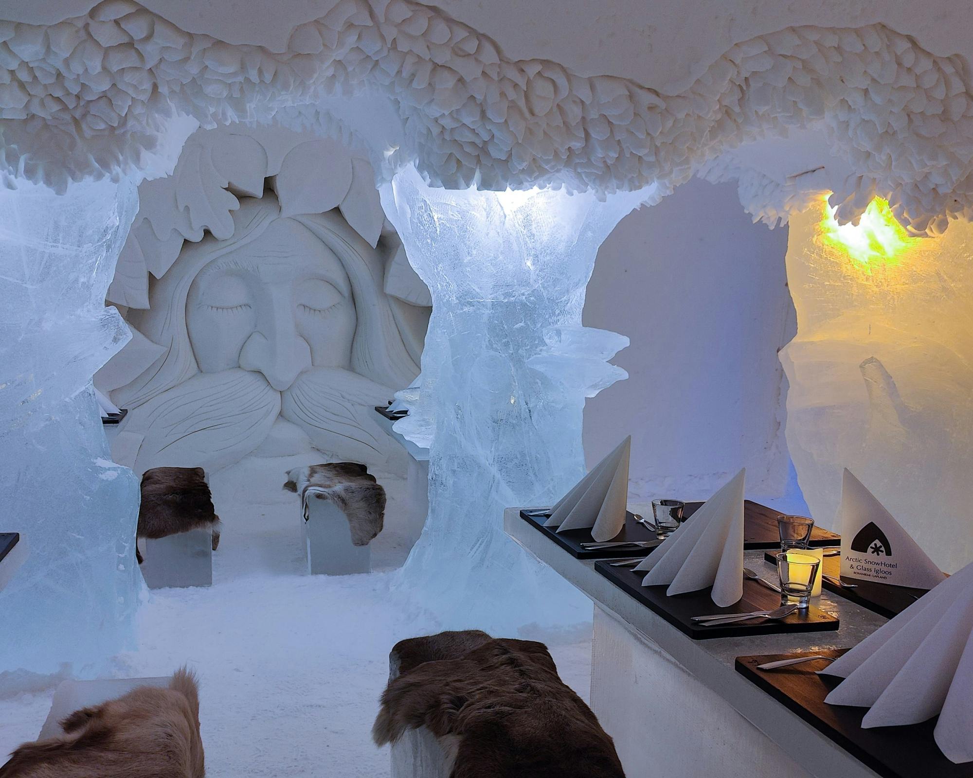 Arctic SnowHotel guided tour with transfer in Rovaniemi